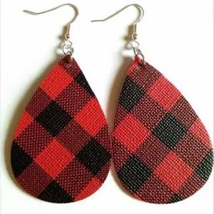 🐃♥️ Buffalo Plaid Faux Leather Earrings ♥️🐃